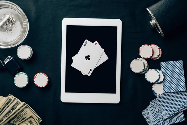 Live-dealer tables on gbo303 login